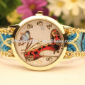 2015 nouvelle conception rouge talon a main wooven rétro montre bracelet